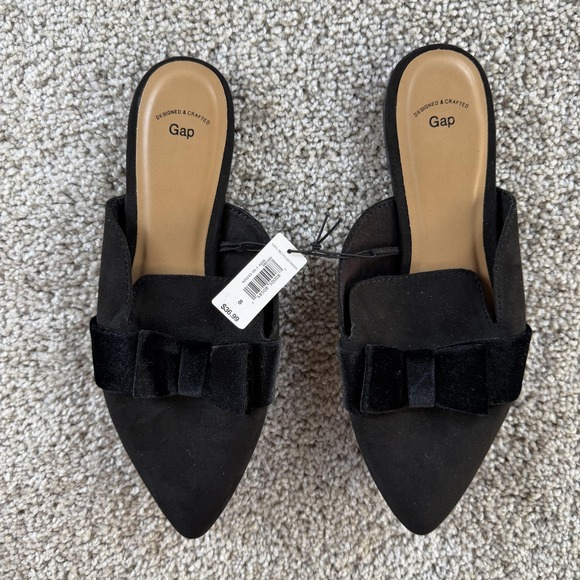 GAP Shoes - Gap Shoes Womens Size 8 Black Faux Suede Slide Mules Flats Bow Pointed Toe